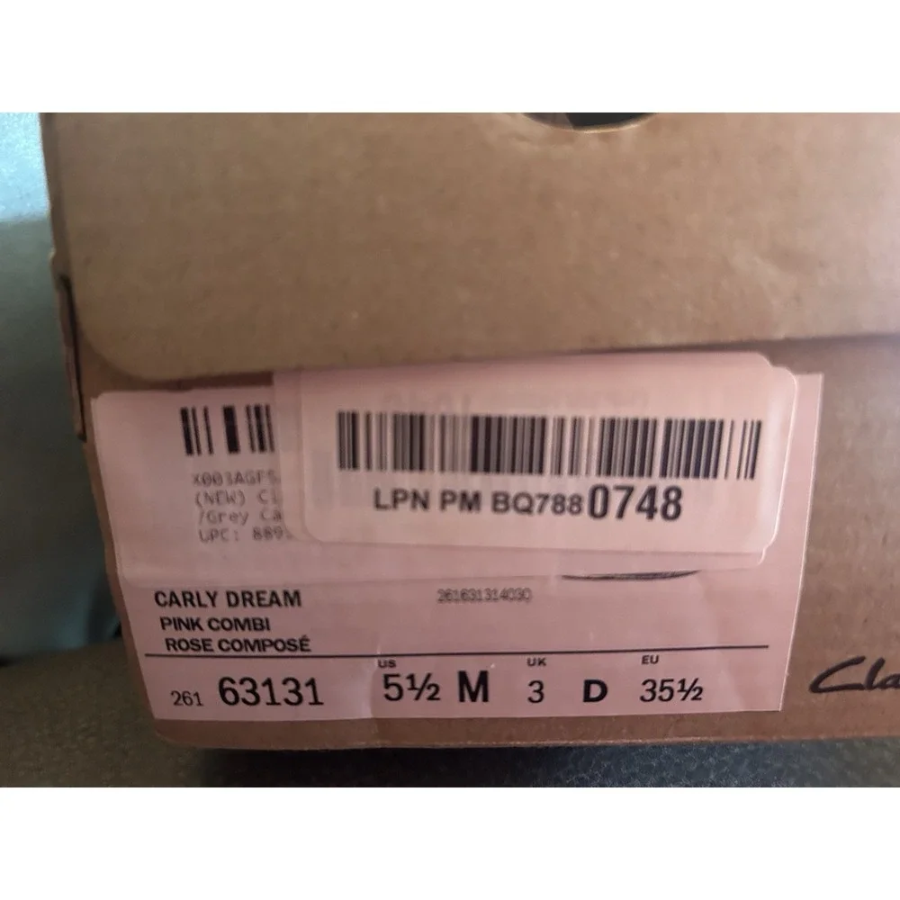 CLARKS Cloudsteppers 5.5 M Fabric Carly‎ Dream Flats, Pink Combi Camo NEW